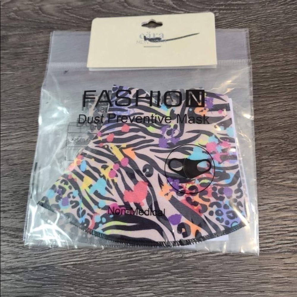 CARA New York Fashionable Face Masks Set of 3